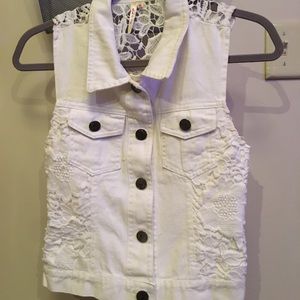 Women’s summer vest
